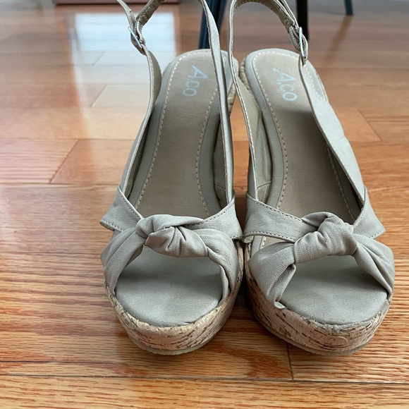 Aco heels - Picture 2 of 6